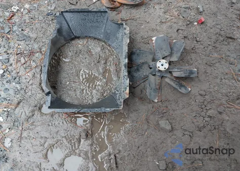 2013 Dodge Journey Sxt from USA, damaged, VIN 3C4PDCBG7DT699747